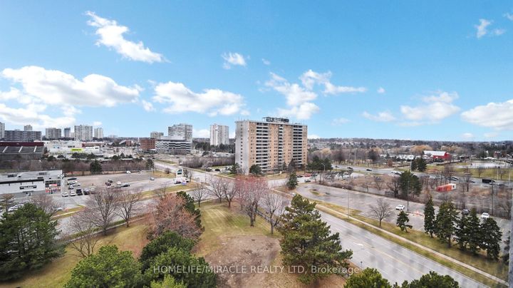 Photo 25 at 1112 - 15 Kensington Road, Queen Street Corridor, Brampton