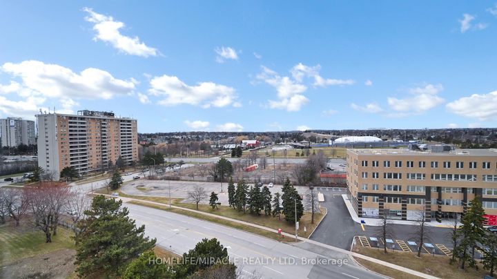 Photo 26 at 1112 - 15 Kensington Road, Queen Street Corridor, Brampton