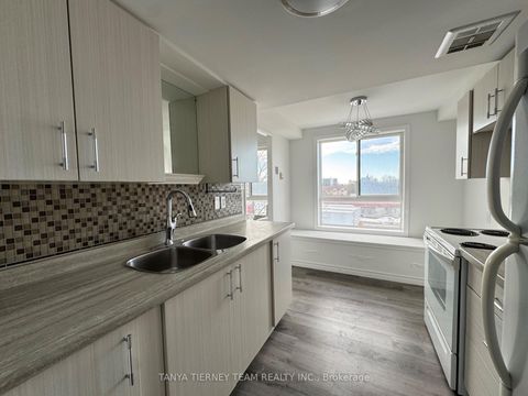 Photo 2 at 48 - 43 Taunton Road, Centennial, Oshawa