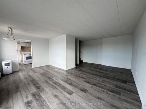 Photo 5 at 48 - 43 Taunton Road, Centennial, Oshawa