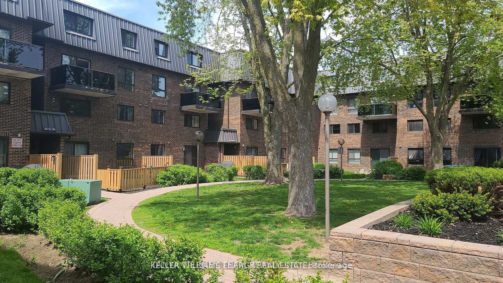 48 - 43 Taunton Road, Centennial, Oshawa 