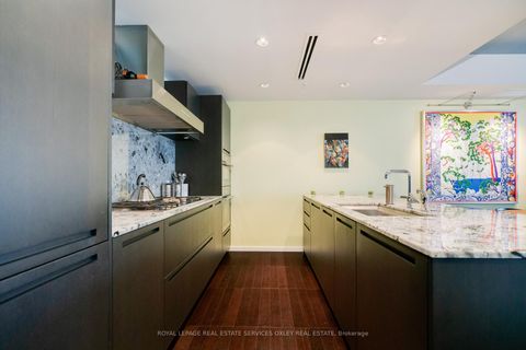 Photo 2 at 2908 - 180 University Avenue, Bay Street Corridor, Toronto