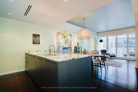 Photo 4 at 2908 - 180 University Avenue, Bay Street Corridor, Toronto