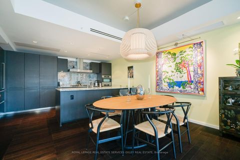 Photo 6 at 2908 - 180 University Avenue, Bay Street Corridor, Toronto