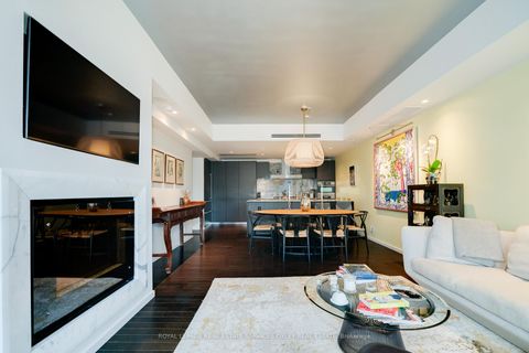 Photo 11 at 2908 - 180 University Avenue, Bay Street Corridor, Toronto