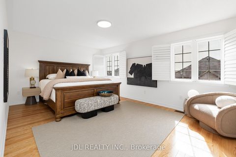 Photo 28 at 3 Mansard Drive, Jefferson, Richmond Hill