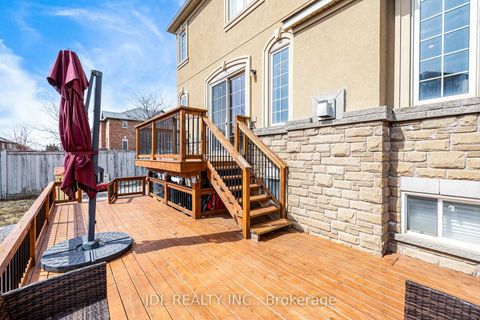 Photo 42 at 3 Mansard Drive, Jefferson, Richmond Hill