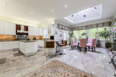 Photo 5 at 46 Wimpole Drive, Windfields, Toronto