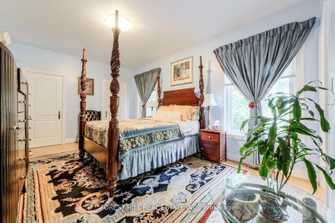 Photo 23 at 46 Wimpole Drive, Windfields, Toronto