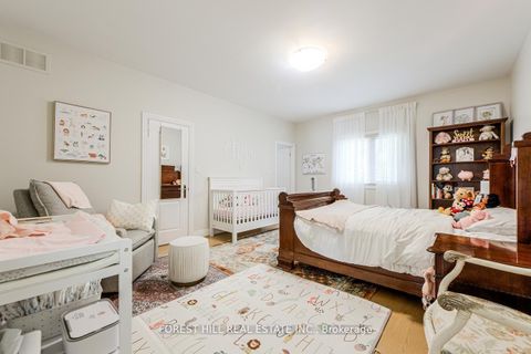 Photo 27 at 46 Wimpole Drive, Windfields, Toronto