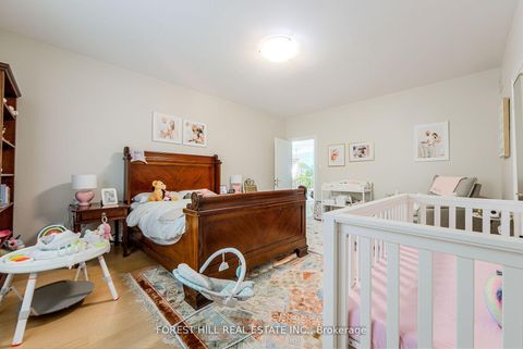 Photo 28 at 46 Wimpole Drive, Windfields, Toronto