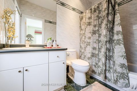 Photo 29 at 46 Wimpole Drive, Windfields, Toronto
