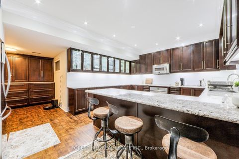 Photo 35 at 46 Wimpole Drive, Windfields, Toronto