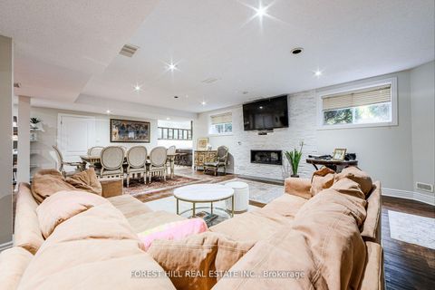 Photo 41 at 46 Wimpole Drive, Windfields, Toronto