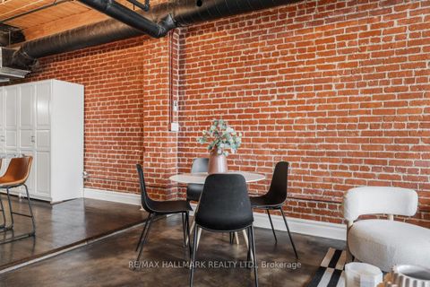 Photo 5 at 405 - 426 Queen Street E, Moss Park, Toronto