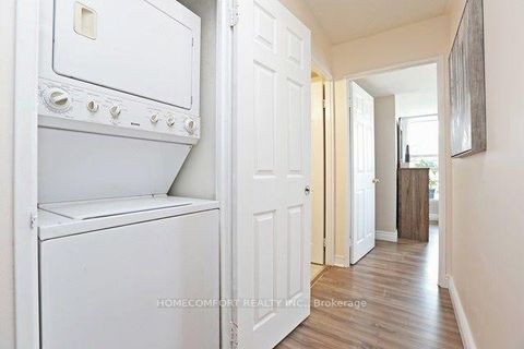 Photo 13 at 312 - 18 Parkview Avenue, Willowdale East, Toronto