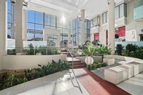 Photo 24 at 709B - 9090 Yonge Street, South Richvale, Richmond Hill