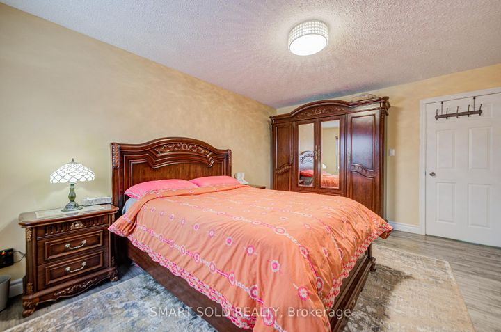 Photo 26 at 43 Mammoth Hall Trail, Malvern, Toronto