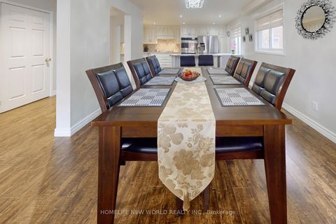 Photo 7 at 179 Campbell Avenue, Yorkhill, Vaughan