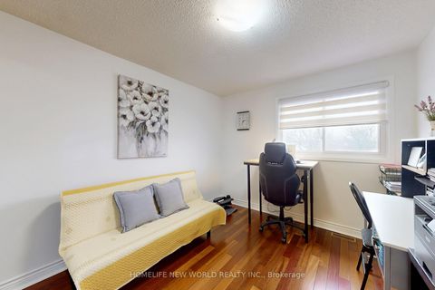 Photo 28 at 179 Campbell Avenue, Yorkhill, Vaughan