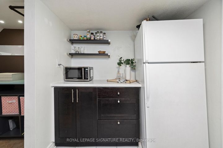 Photo 41 at 215 Yarmouth Road, Junction, Toronto