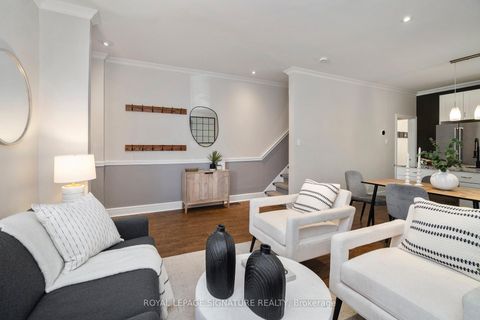 Photo 7 at 215 Yarmouth Road, Junction, Toronto