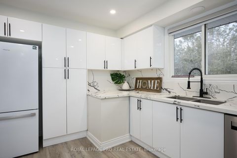 Photo 6 at 263 Cook Street, Grove East, Barrie