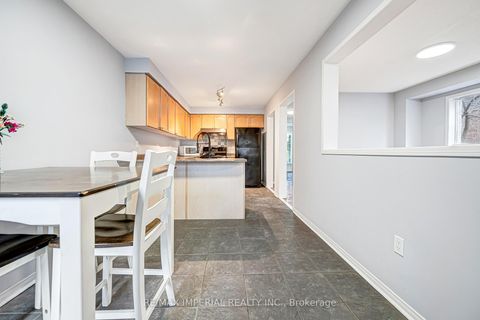 Photo 13 at 95 Long Point Drive, Oak Ridges Lake Wilcox, Richmond Hill