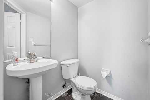 Photo 17 at 95 Long Point Drive, Oak Ridges Lake Wilcox, Richmond Hill