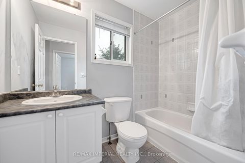 Photo 24 at 95 Long Point Drive, Oak Ridges Lake Wilcox, Richmond Hill