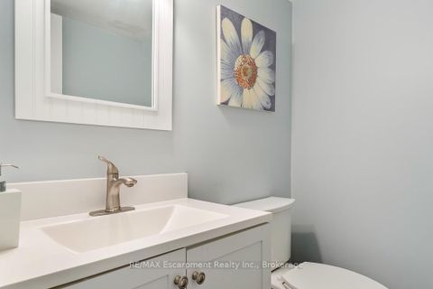 Photo 8 at 65 - 1080 WALDEN Circle, Clarkson, Mississauga