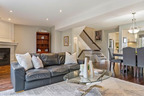 Photo 14 at 65 - 1080 WALDEN Circle, Clarkson, Mississauga