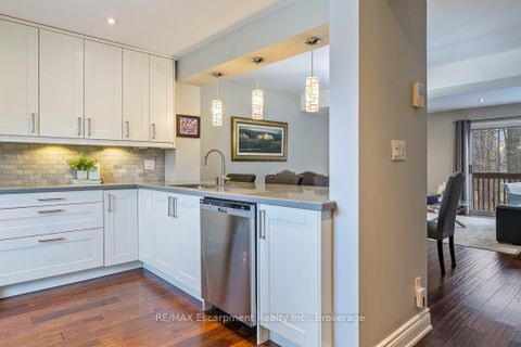 Photo 20 at 65 - 1080 WALDEN Circle, Clarkson, Mississauga