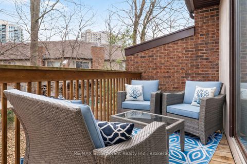 Photo 36 at 65 - 1080 WALDEN Circle, Clarkson, Mississauga