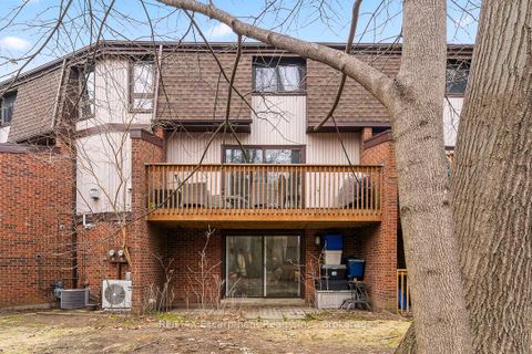 Photo 39 at 65 - 1080 WALDEN Circle, Clarkson, Mississauga