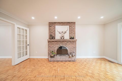 Photo 11 at 61 Somerset Crescent, Observatory, Richmond Hill