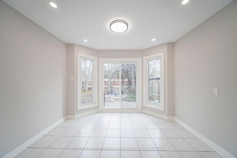 Photo 18 at 61 Somerset Crescent, Observatory, Richmond Hill