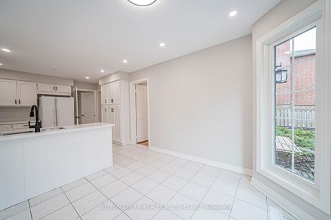 Photo 20 at 61 Somerset Crescent, Observatory, Richmond Hill