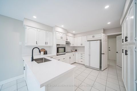 Photo 24 at 61 Somerset Crescent, Observatory, Richmond Hill