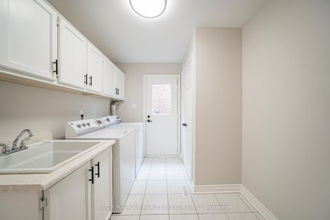 Photo 27 at 61 Somerset Crescent, Observatory, Richmond Hill