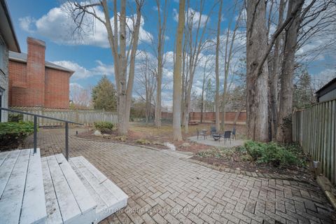 Photo 44 at 61 Somerset Crescent, Observatory, Richmond Hill