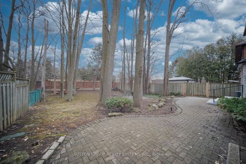 Photo 47 at 61 Somerset Crescent, Observatory, Richmond Hill