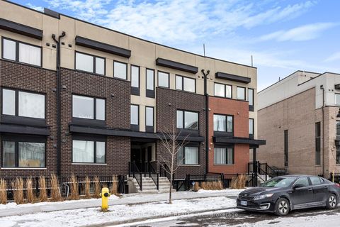 Photo 22 at 7 - 181 William Duncan Road, CFB, Toronto