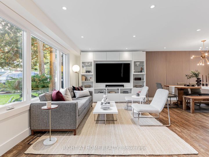 Photo 9 at 43 Kingland Crescent, Don Valley Village, Toronto