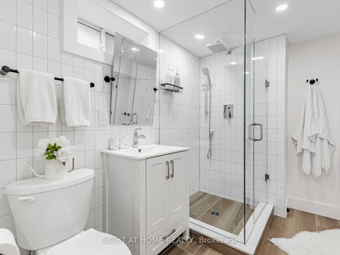 Photo 27 at 43 Kingland Crescent, Don Valley Village, Toronto