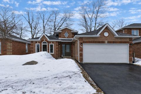 Photo 1 at 340 Livingstone Street W, Northwest, Barrie