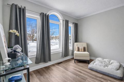 Photo 3 at 340 Livingstone Street W, Northwest, Barrie