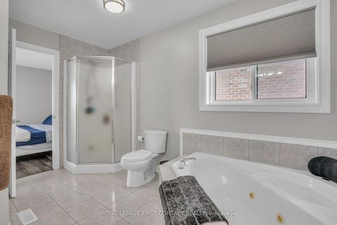 Photo 23 at 340 Livingstone Street W, Northwest, Barrie