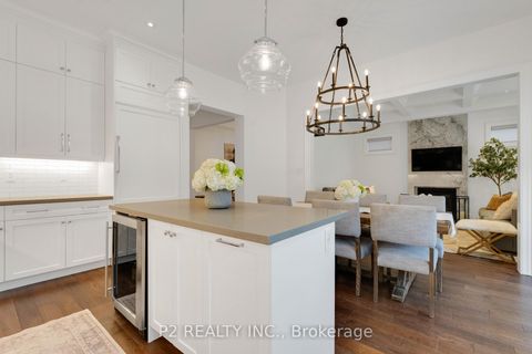 Photo 12 at 10 King Boulevard, King City, King