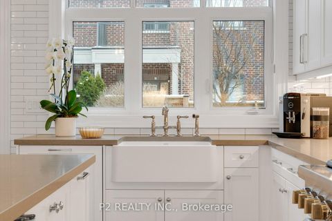 Photo 14 at 10 King Boulevard, King City, King